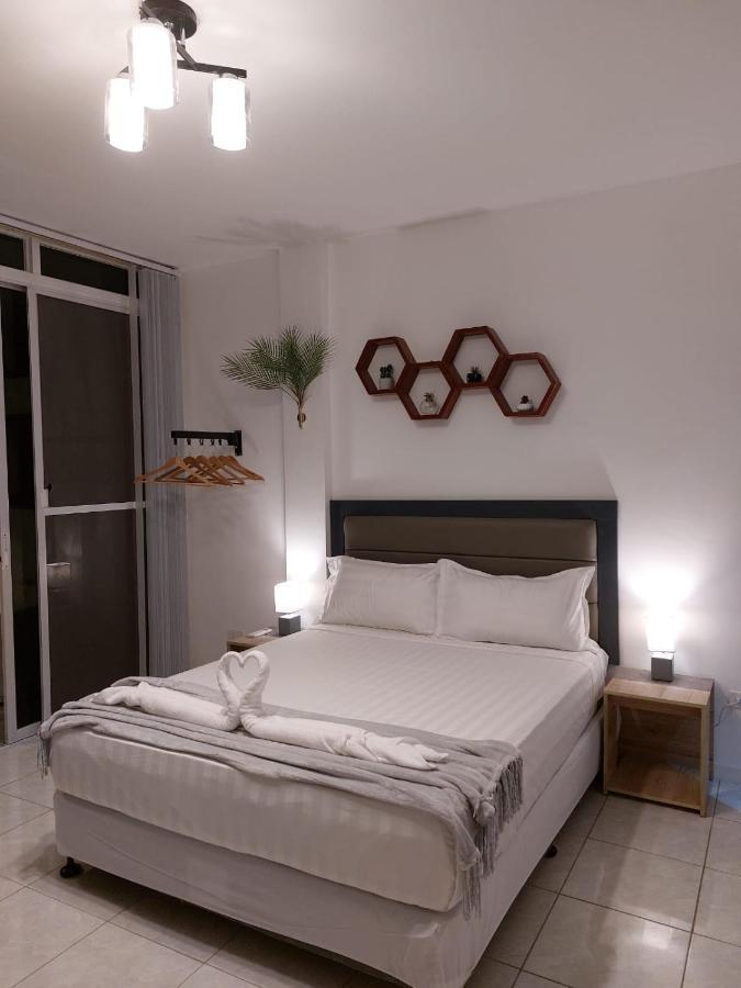 Bonsai Jacuzzi Suites Panglao Extérieur photo
