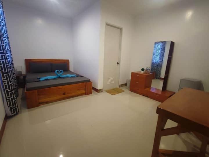 Bonsai Jacuzzi Suites Panglao Extérieur photo